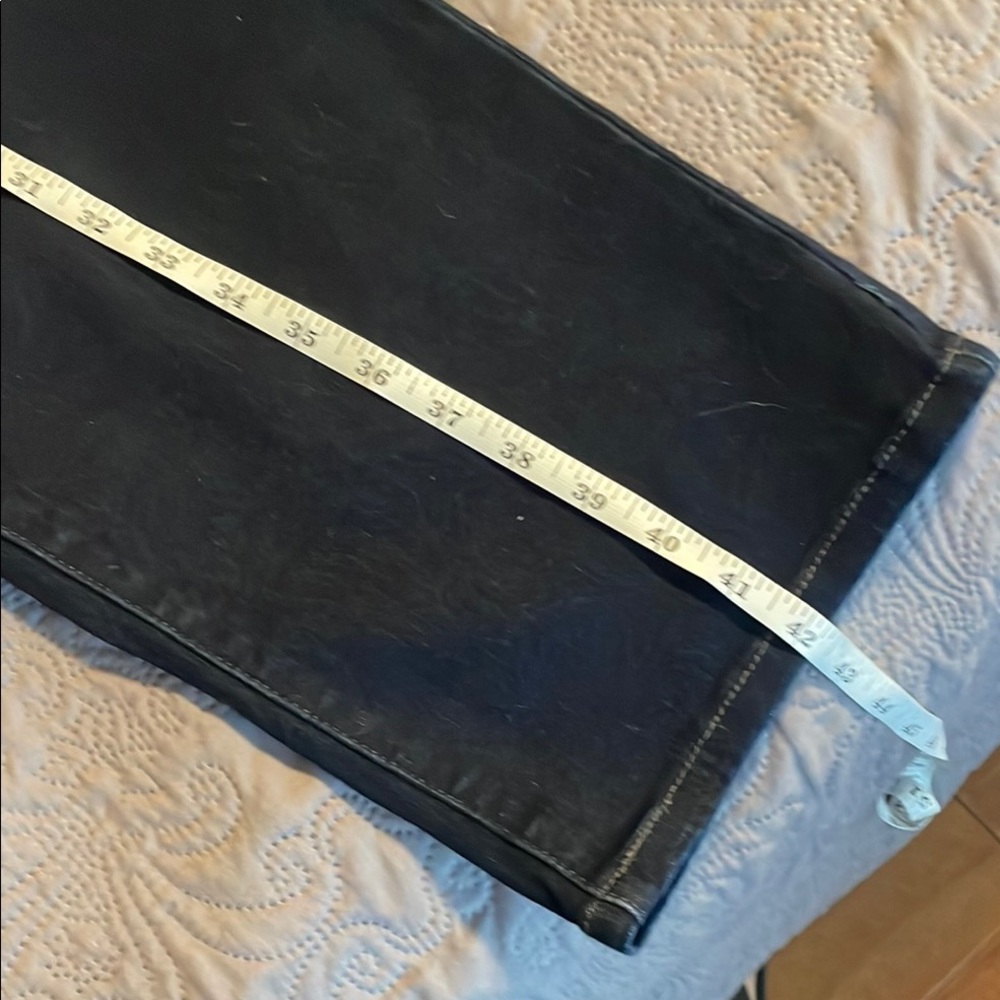 Women's Blue Jeans - Picture 11 of 13